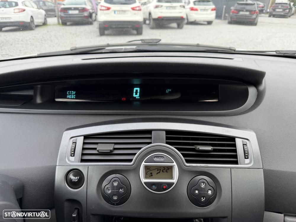 Renault Grand Scénic 1.5 dCi Dynamique S 7L. - 15