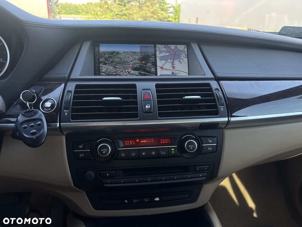 BMW X6 - 10