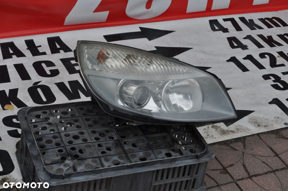 reno scenic II lampa prawa xenon WYSYŁKA - 2