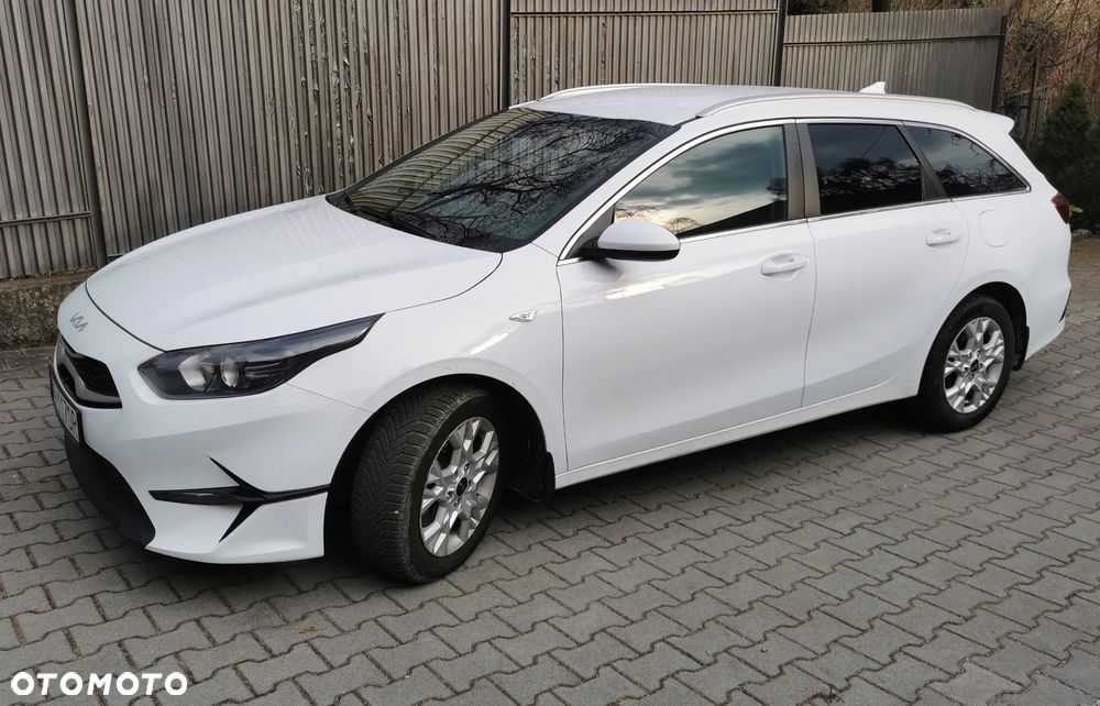 Kia Ceed 1.5 T-GDI M - 1