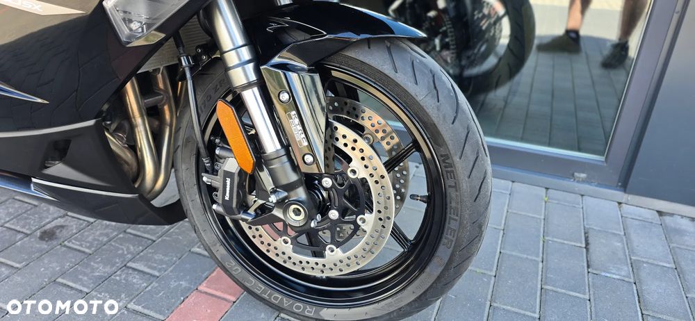 Kawasaki Ninja 1000 SX - 7