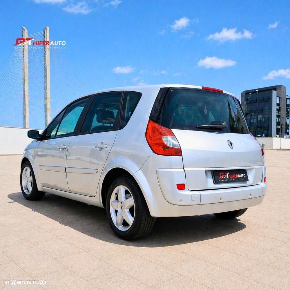 Renault Scénic 1.5 dCi SE Exclusive - 4