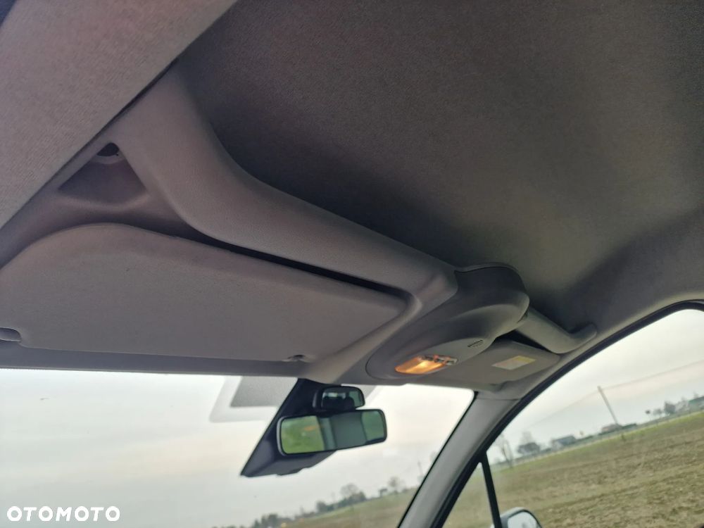 Peugeot Partner - 15