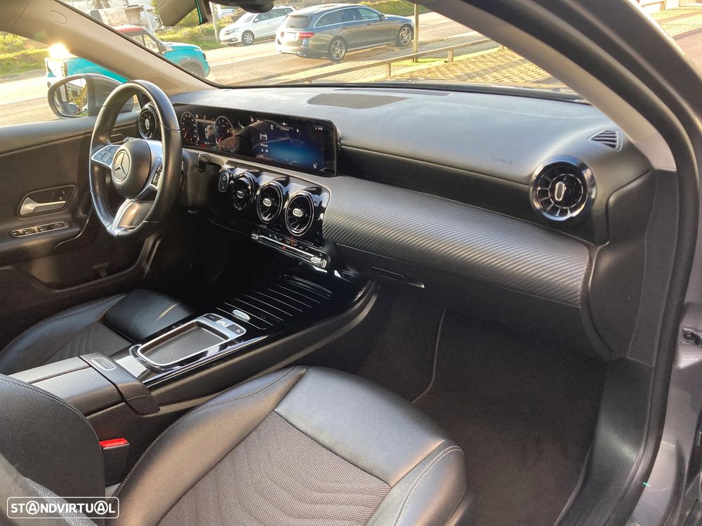 Mercedes-Benz A 200 Style Plus Aut. - 31
