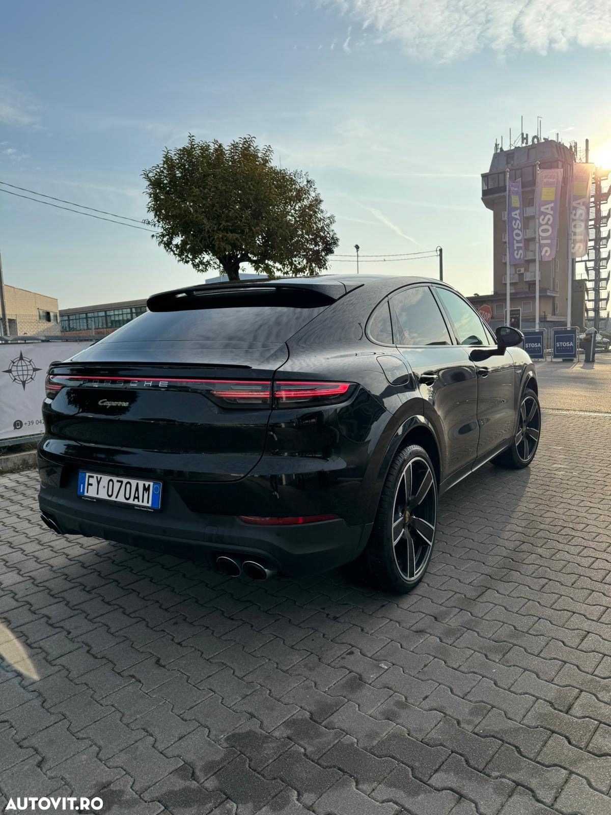 Porsche Cayenne Coupe E-Hybrid Tiptronic S - 8