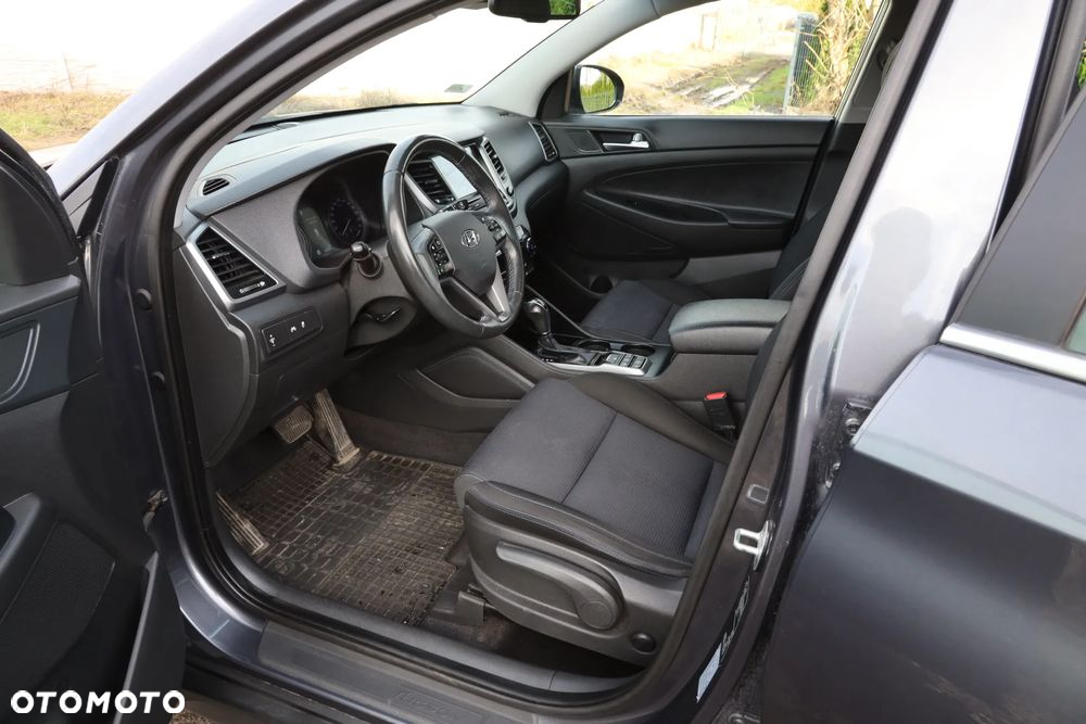 Hyundai Tucson 1.7 CRDI BlueDrive Style 2WD DCT - 13