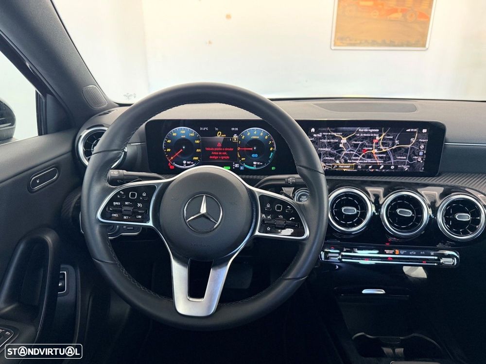 Mercedes-Benz A 250 - 43
