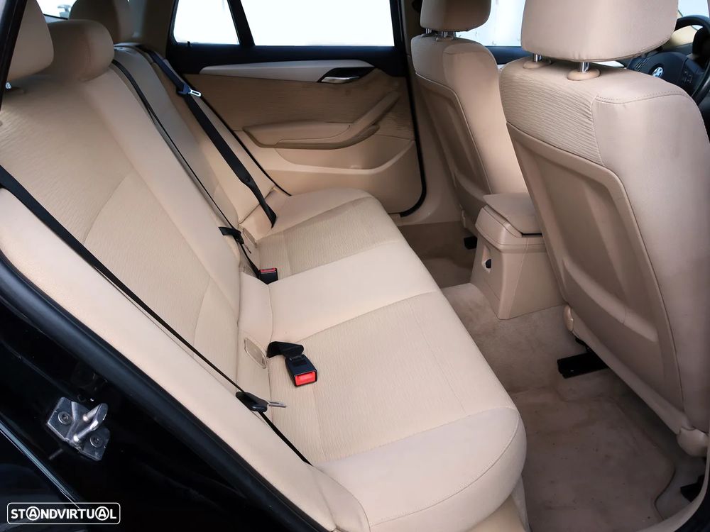 BMW X1 20 d sDrive - 16