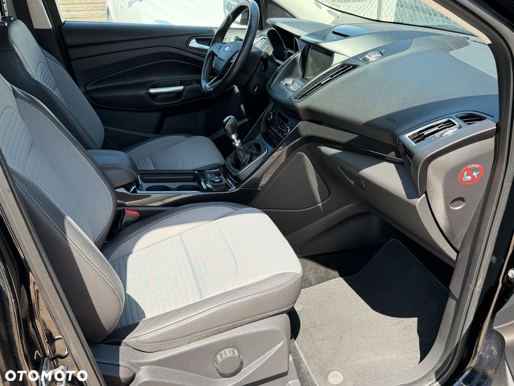 Ford Kuga - 6