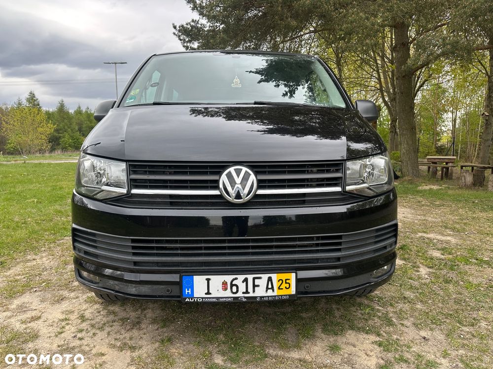 Volkswagen Multivan - 16