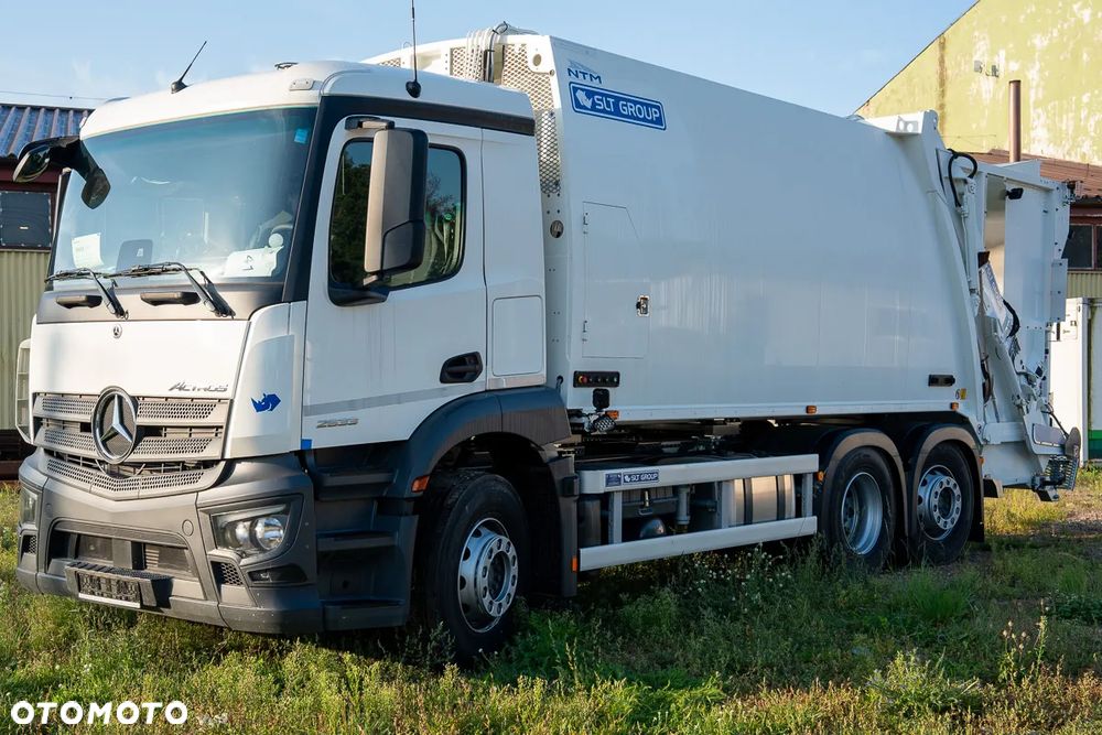 Mercedes-Benz Actros 2533 - 1