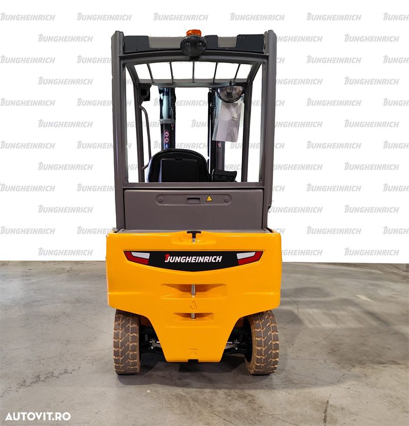 Jungheinrich EFG 320 - 3