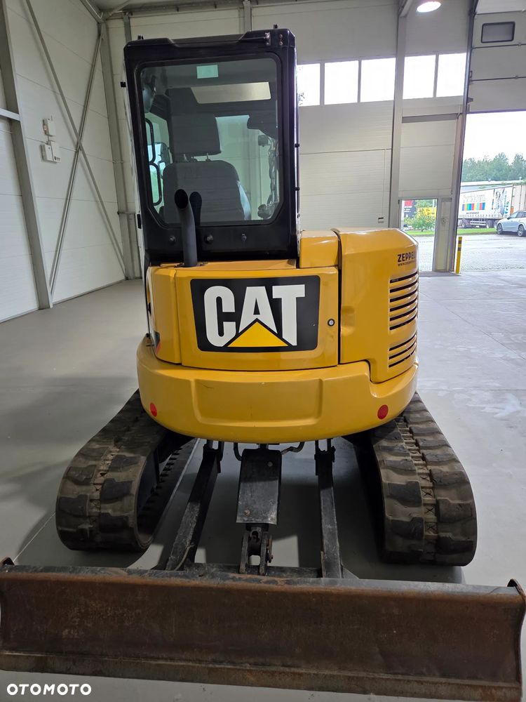Caterpillar 305E2 - 4
