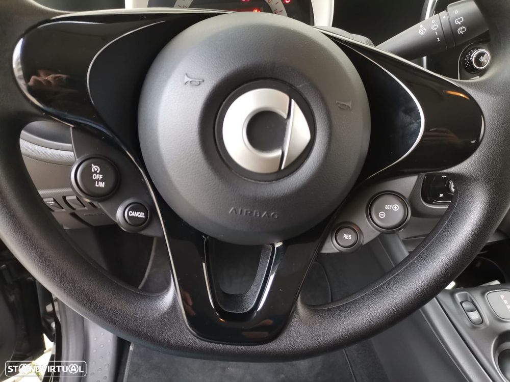 Smart ForTwo Coupé EQ passion - 12