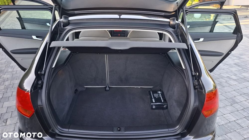 Audi A3 Sportback 1.6 Ambition - 25