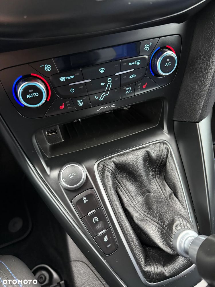 Ford Focus 2.0 TDCi ST-2 - 23