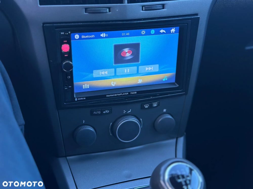 Opel Astra - 19