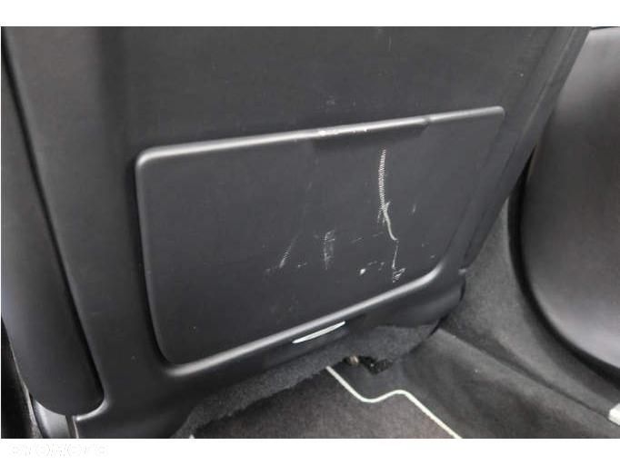 Jaguar XJ 3.0 T LWB AWD Portfolio - 21