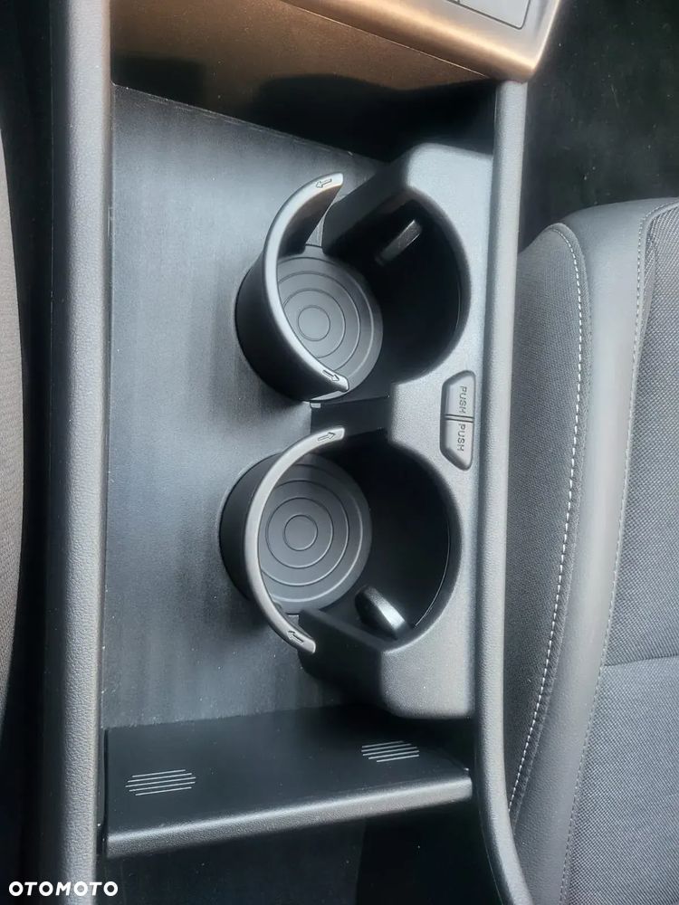 Hyundai Kona 1.6 GDI Hybrid Executive DCT - 28