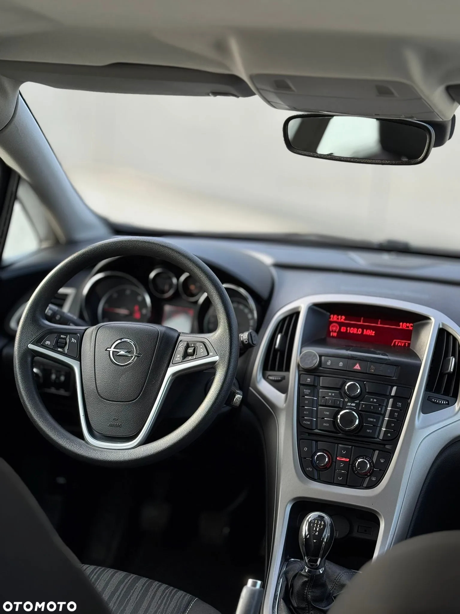 Opel Astra - 4