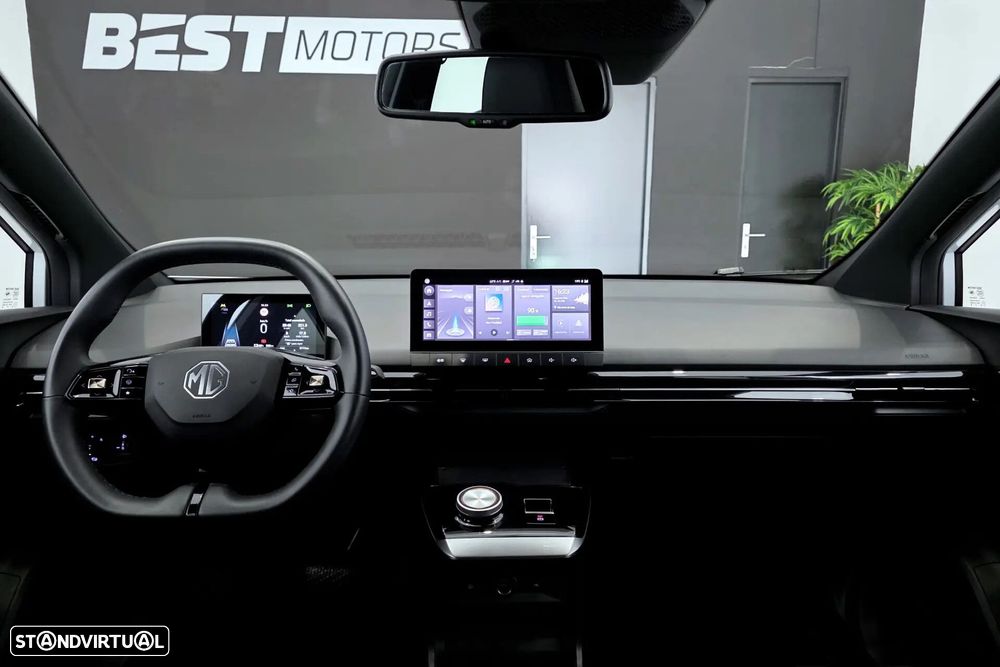 MG MG4 64 kWh Luxury - 7