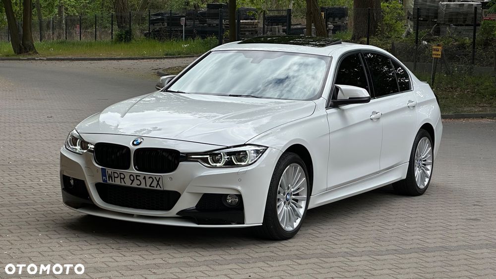 BMW Seria 3 328i Luxury Line - 11