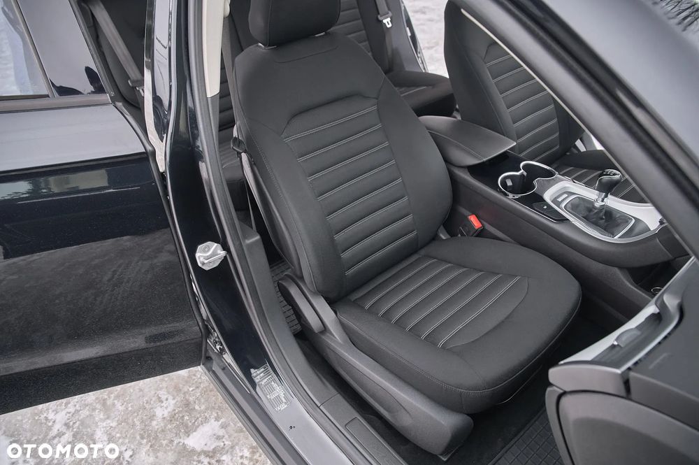 Ford Mondeo SW 2.0 TDCi Gold X (Trend) - 29