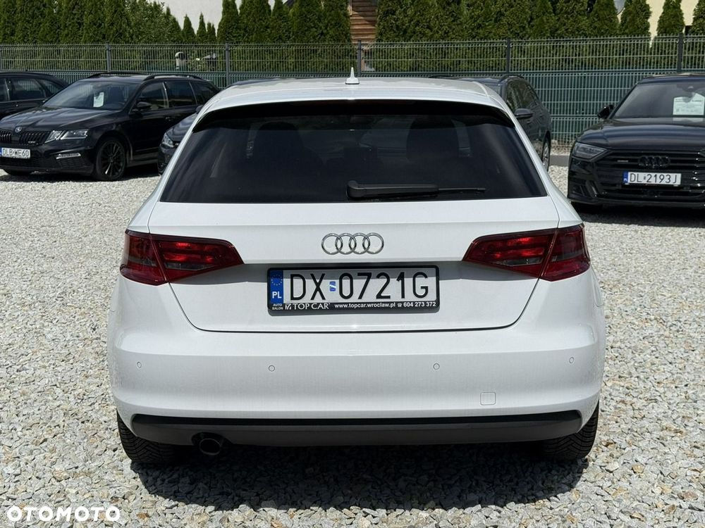 Audi A3 Sportback 1.2 TFSI Attraction - 9