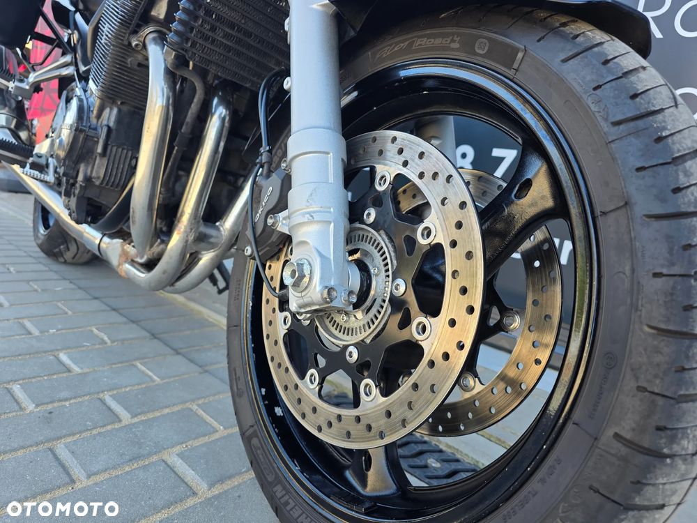 Suzuki Bandit - 32