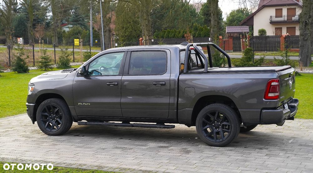 RAM 1500 Crew Cab Laramie - 8