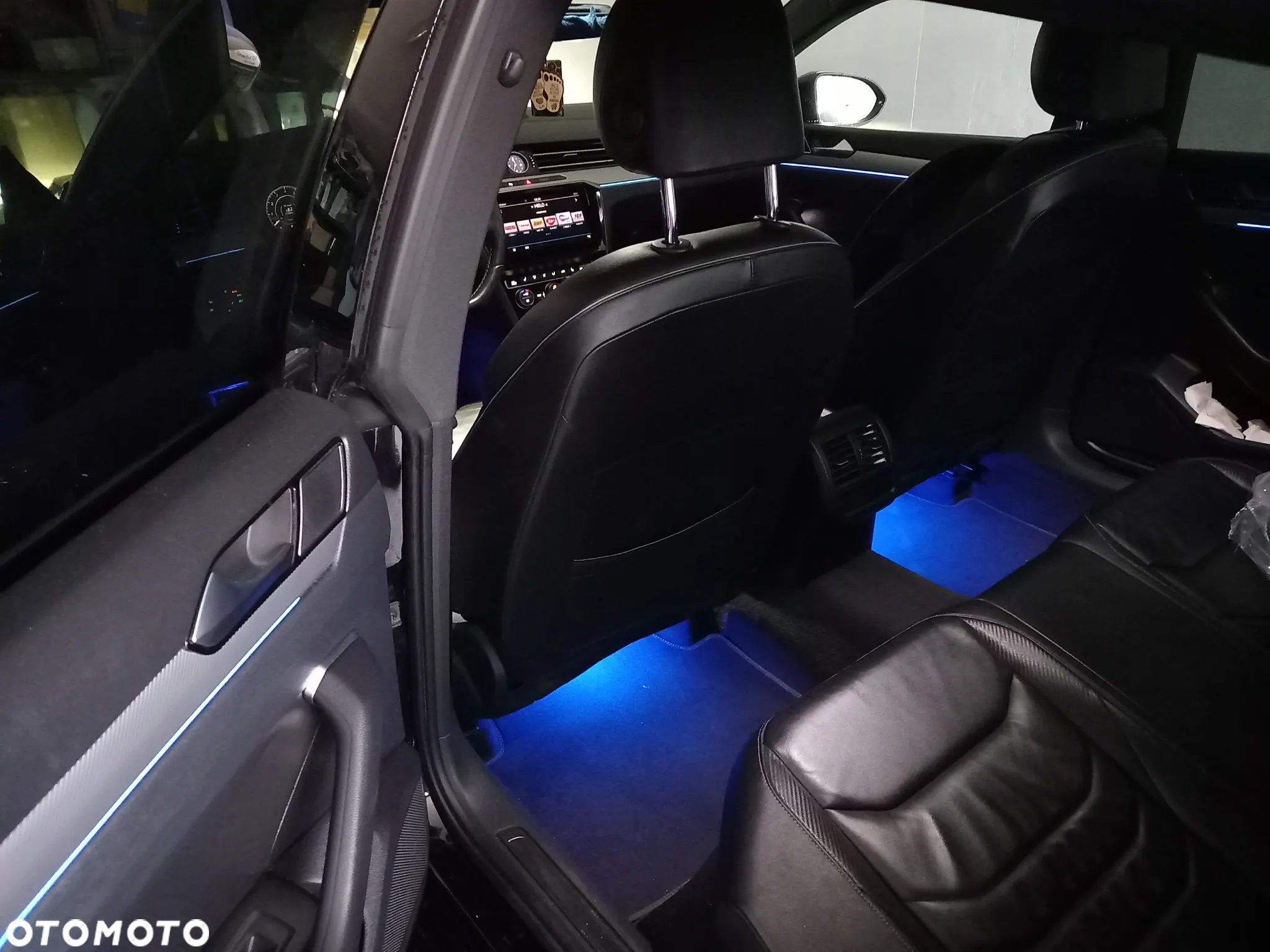 Volkswagen Arteon 2.0 TSI R-Line DSG - 10