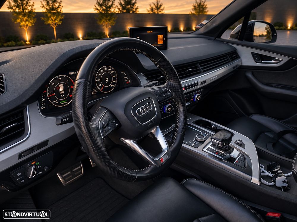 Audi Q7 3.0 TDI quattro S-line Tiptronic 7L - 4