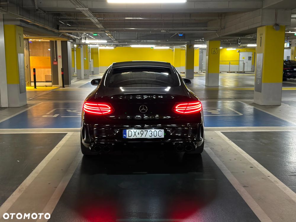 Mercedes-Benz Klasa C 300 9G-TRONIC AMG Line - 9