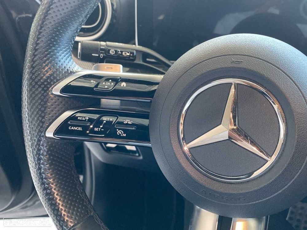 Mercedes-Benz C 300 d AMG Line - 11