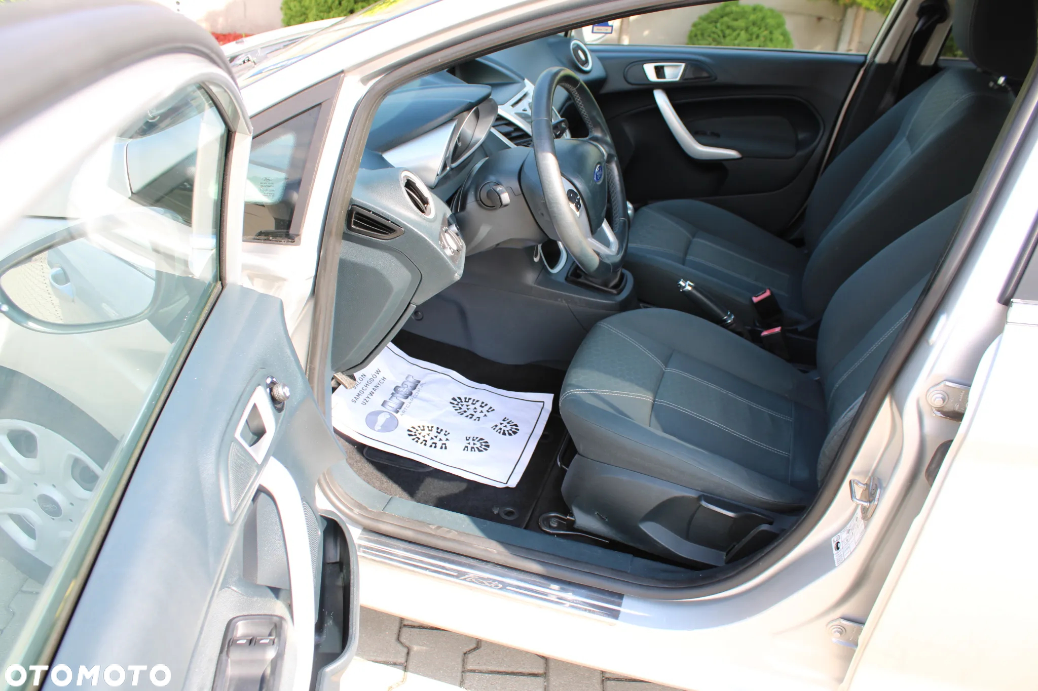 Ford Fiesta 1.6 TDCi DPF Trend - 19