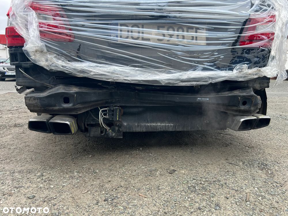 Mercedes-Benz Klasa E 63 AMG AMG AMG Speedshift MCT AMG Performance Package - 6