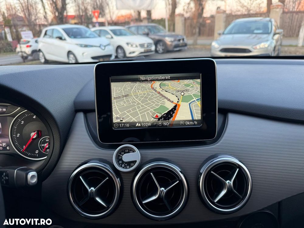 Mercedes-Benz B 180 d 7G-DCT - 18