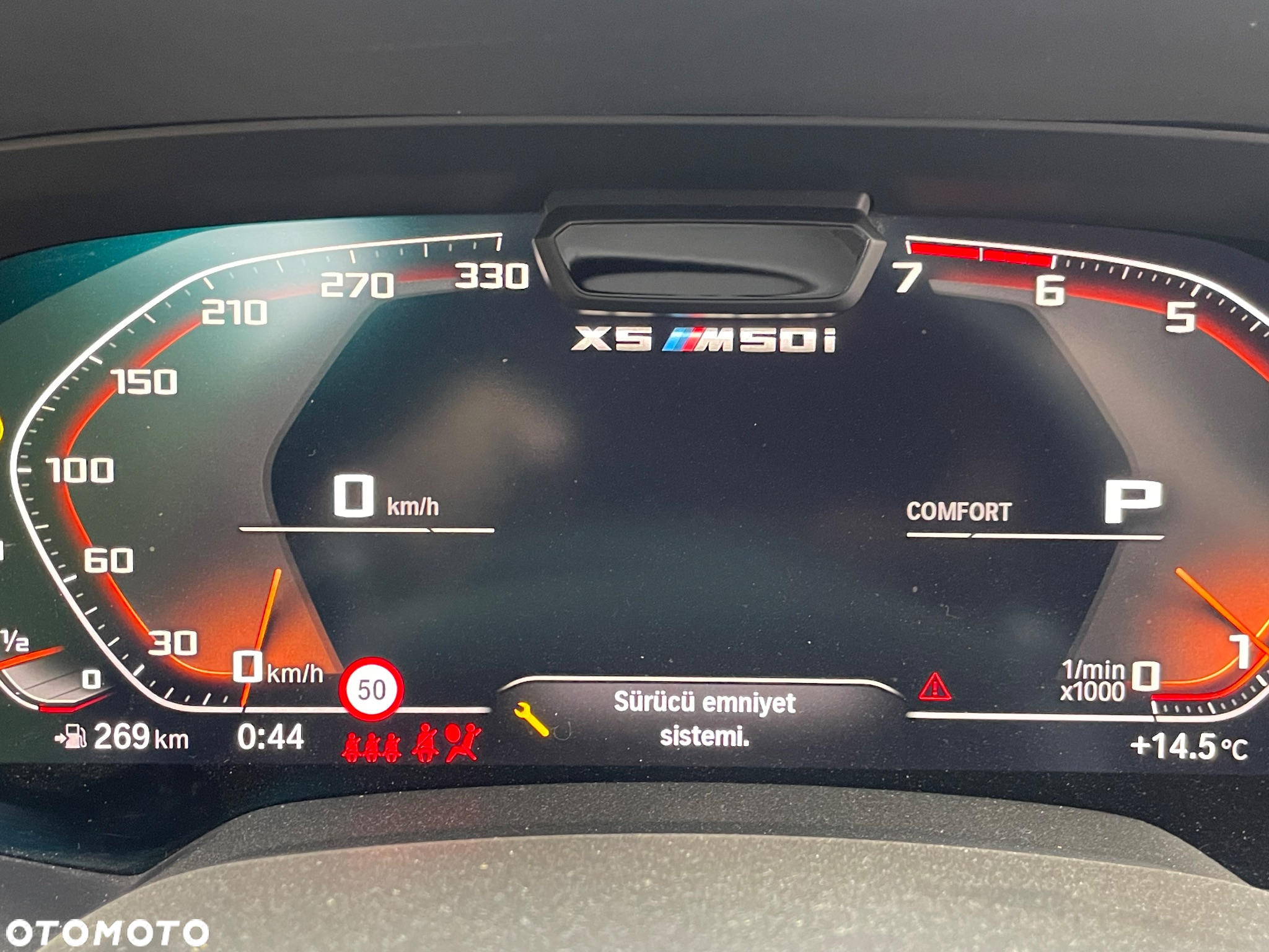 BMW X5 xDrive50i Sport-Aut - 10