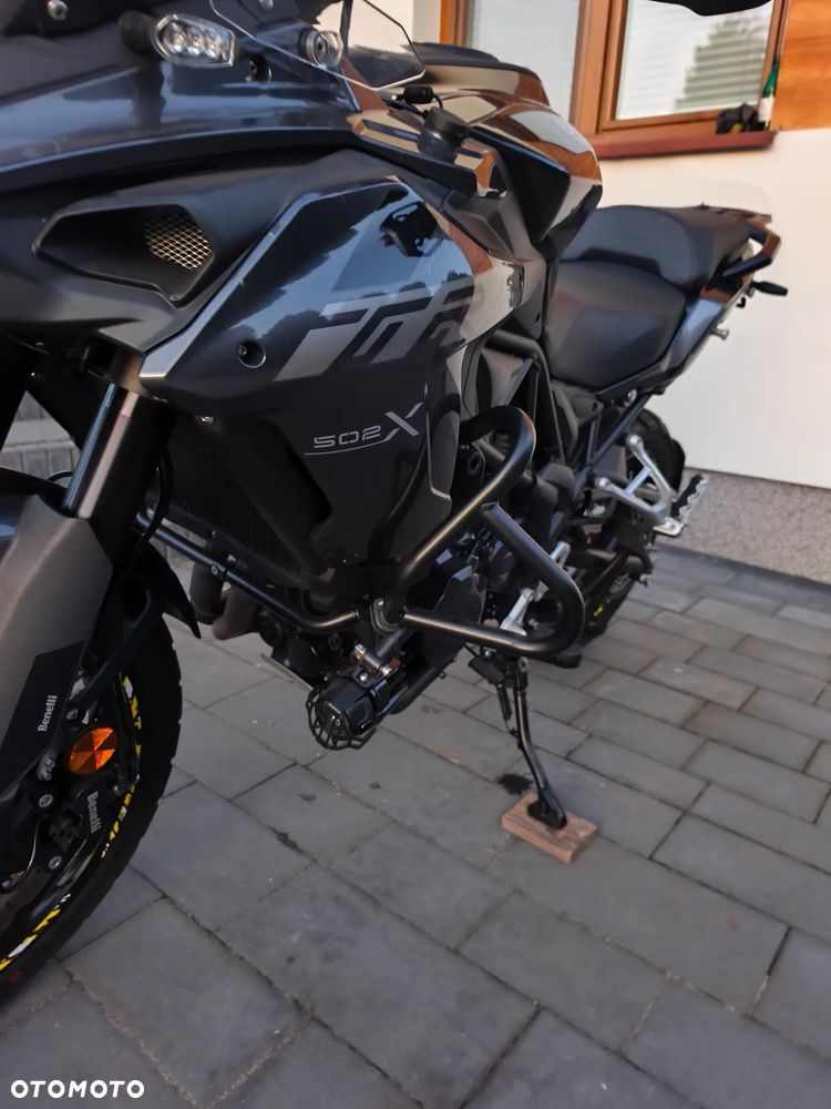 Benelli TRK 502X - 25