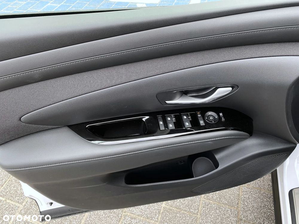 Hyundai Tucson 1.6 T-GDi Smart Black 2WD - 15