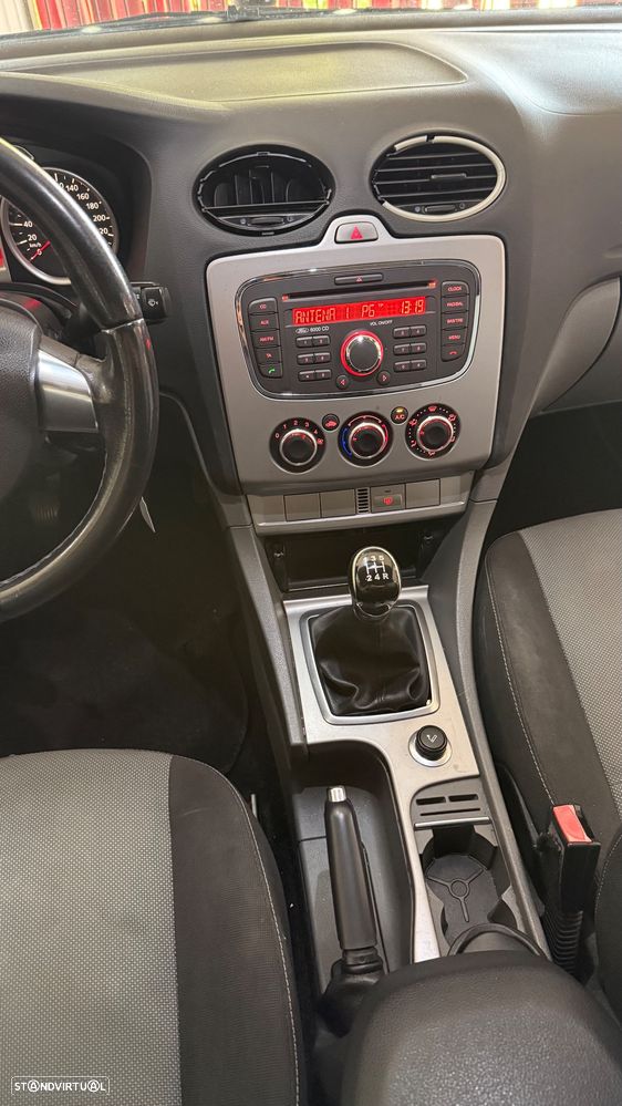 Ford Focus SW 1.6 TDCi Connec. - 10