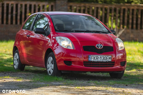 Toyota Yaris 1.0 Luna