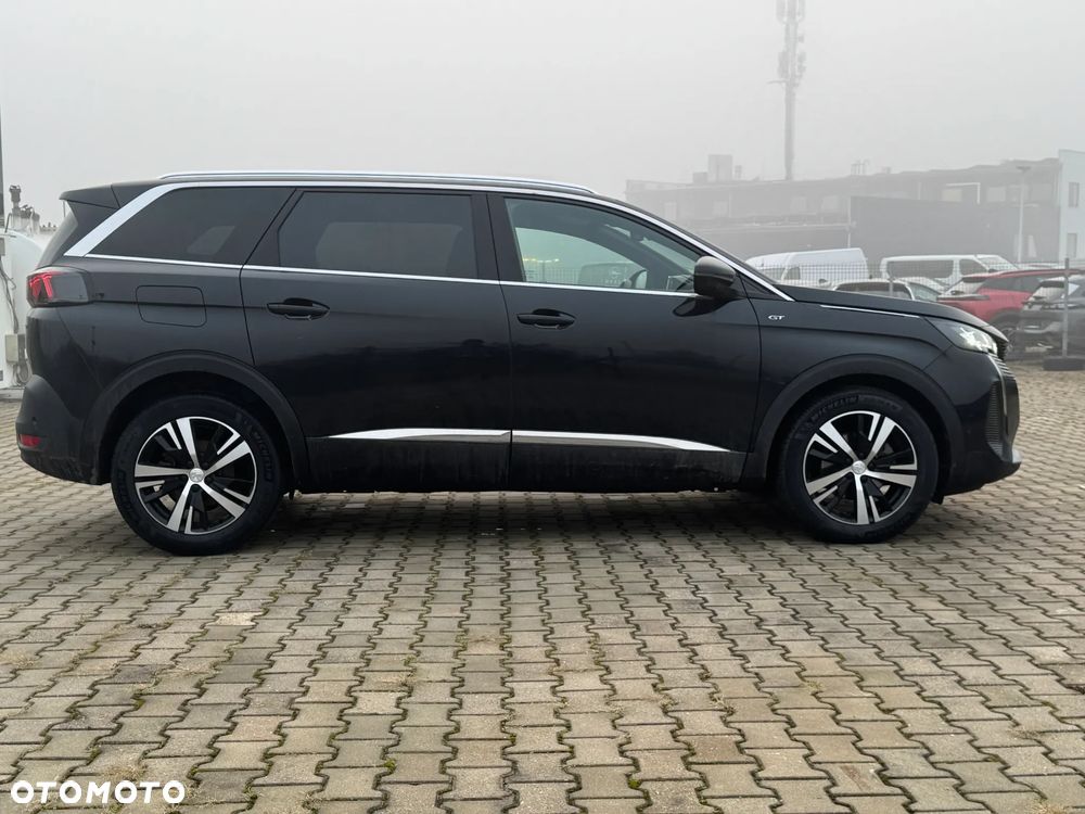 Peugeot 5008 - 5