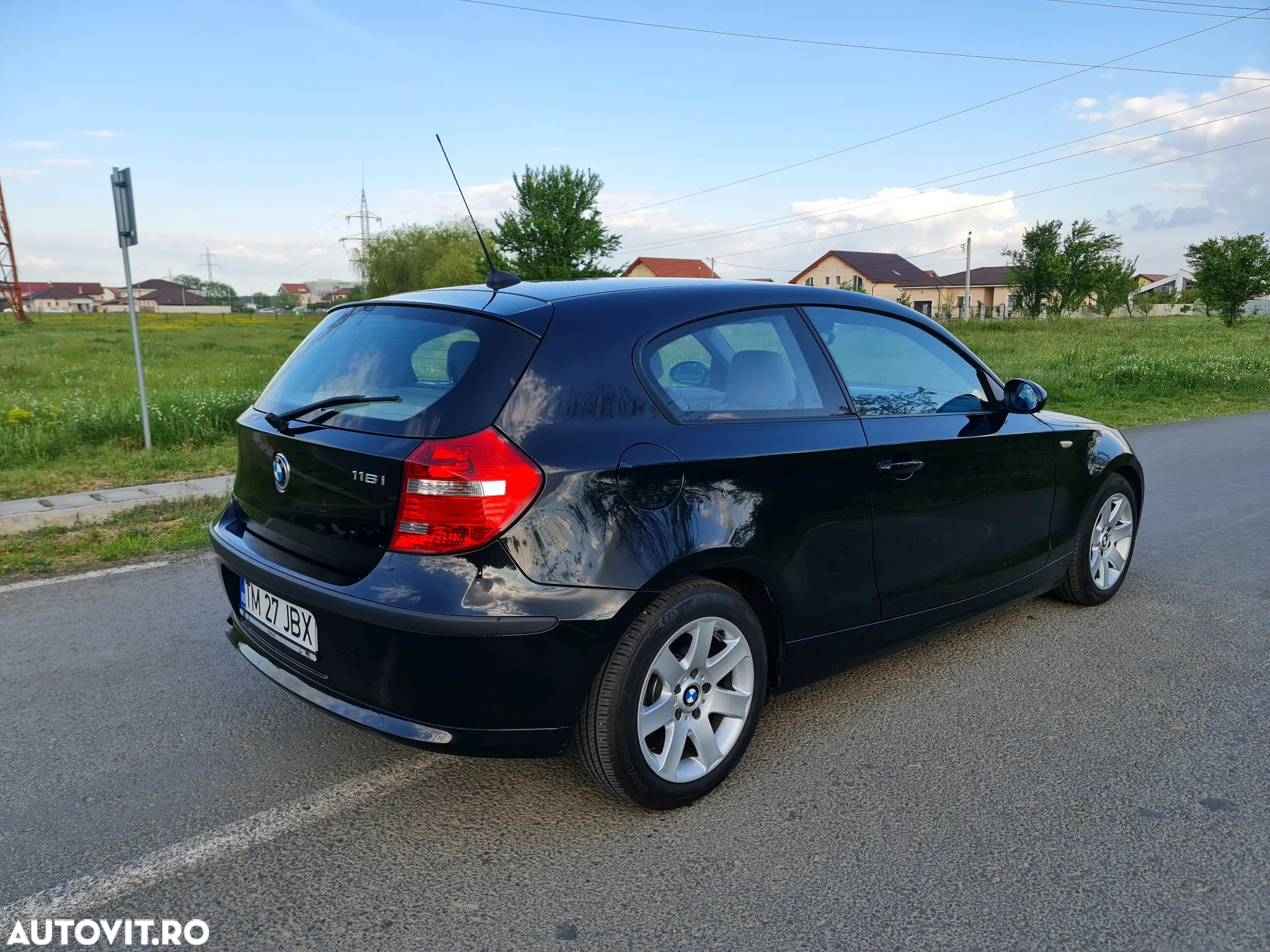 BMW Seria 1 116i - 4