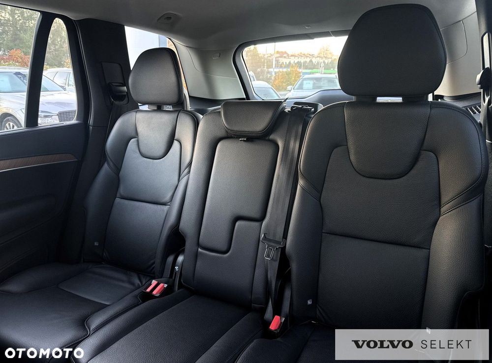 Volvo XC 90 - 31