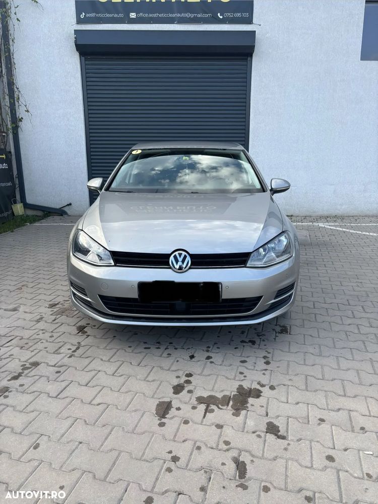 Volkswagen Golf 1.2 TSI Highline BlueMotion Technology - 1