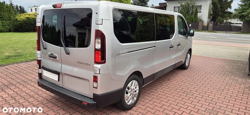 Renault Trafic Grand 2.0 dCi - 6