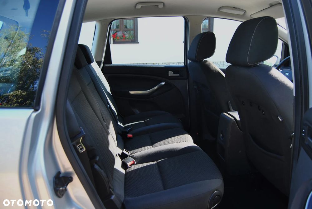 Ford C-MAX 1.8 Titanium - 8
