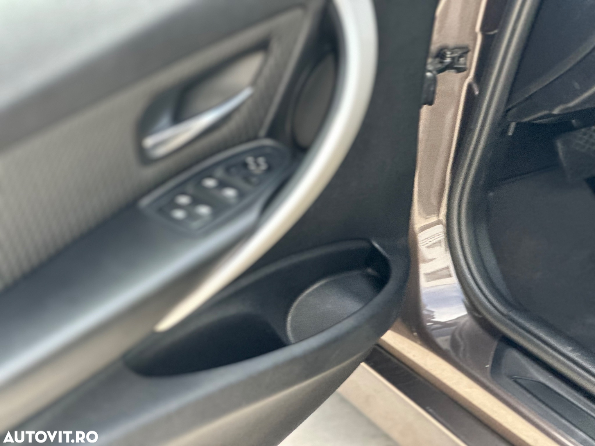 BMW Seria 3 - 23