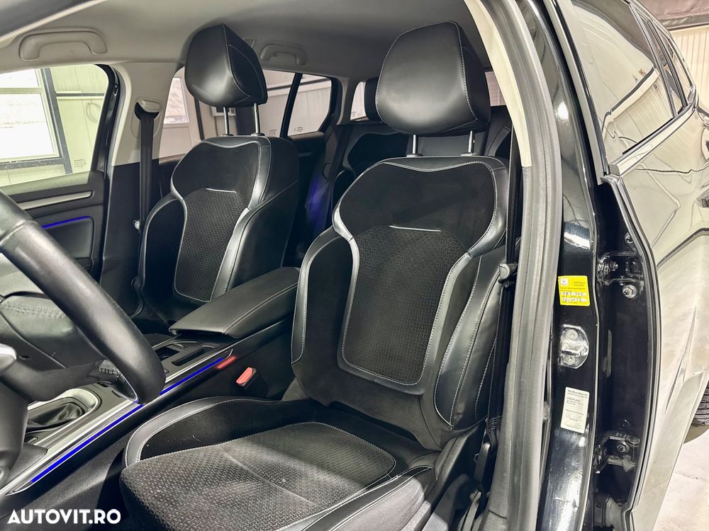 Renault Megane ENERGY dCi 110 EDC INTENS - 10